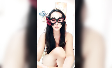 端莊優雅女神【豆奶泡泡花丫】極度反差 空前尺度 頂級大長腿 奶子相當挺 跳蛋自慰 (1)